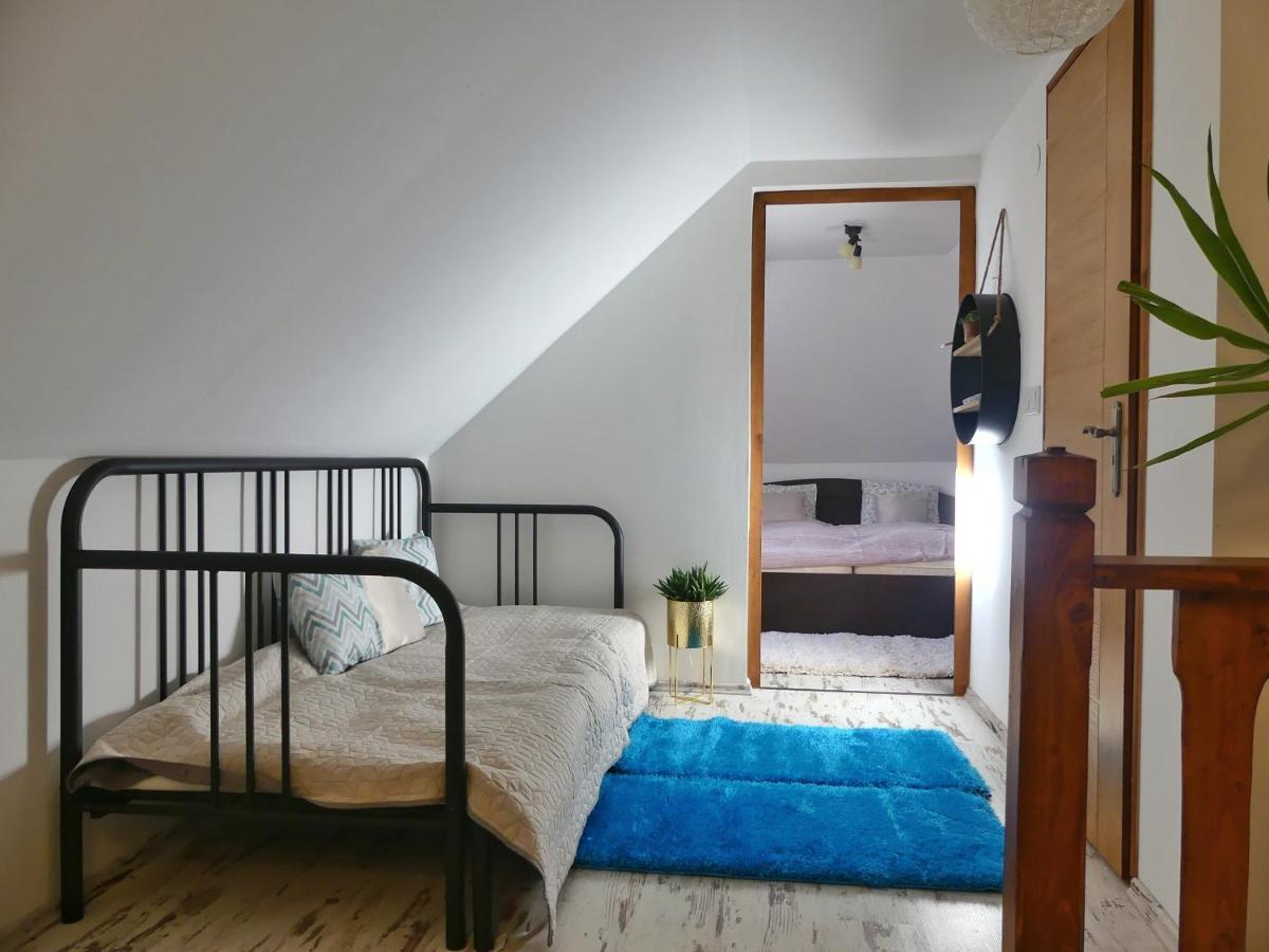 Csuecsoek Vendeghaz Apartment Eger Luaran gambar